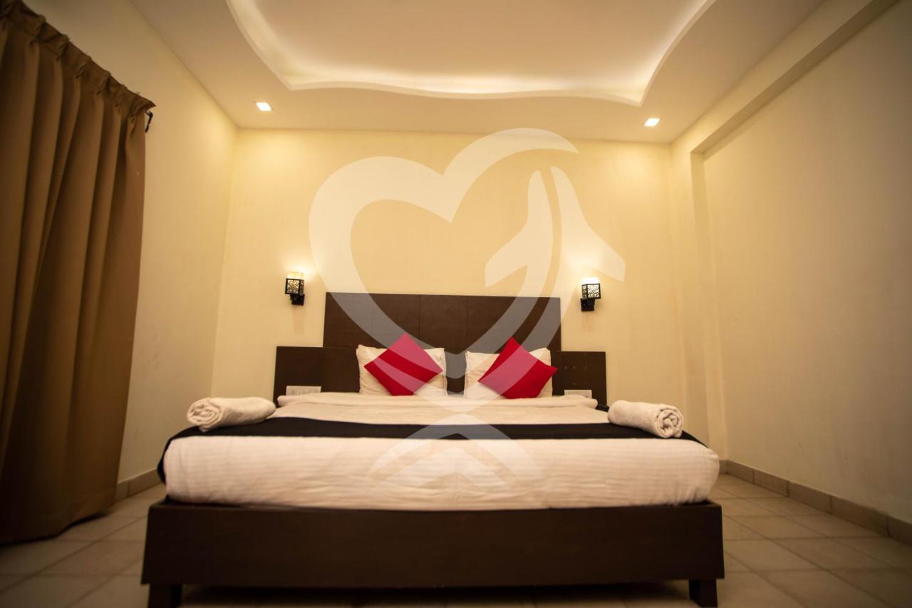 Hotel De Alcazar Calangute Zewnętrze zdjęcie